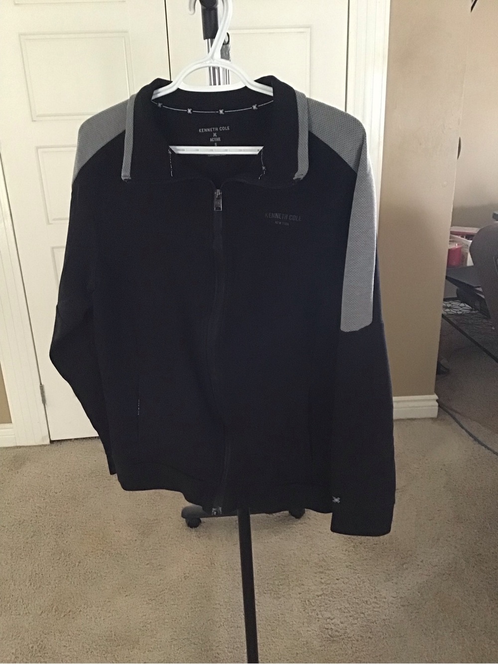 Kenneth Cole Active Jacket - Picture 2 of 6